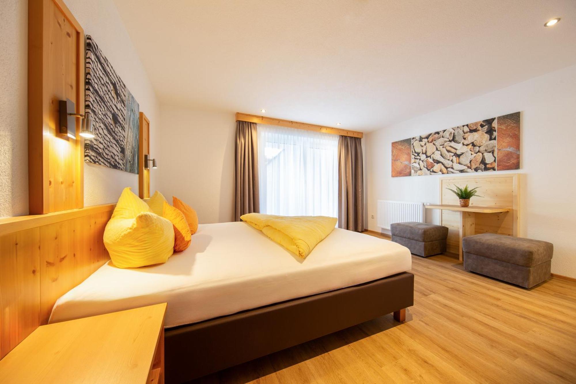 Haus Stefanie Hotel Sölden Kültér fotó