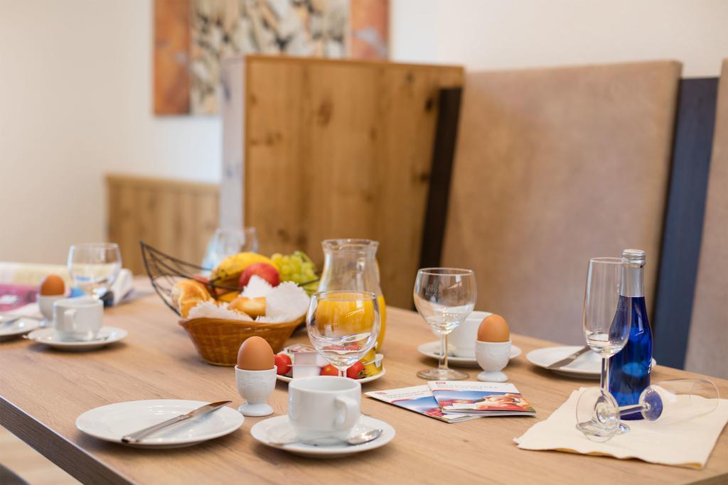 Haus Stefanie Hotel Sölden Kültér fotó