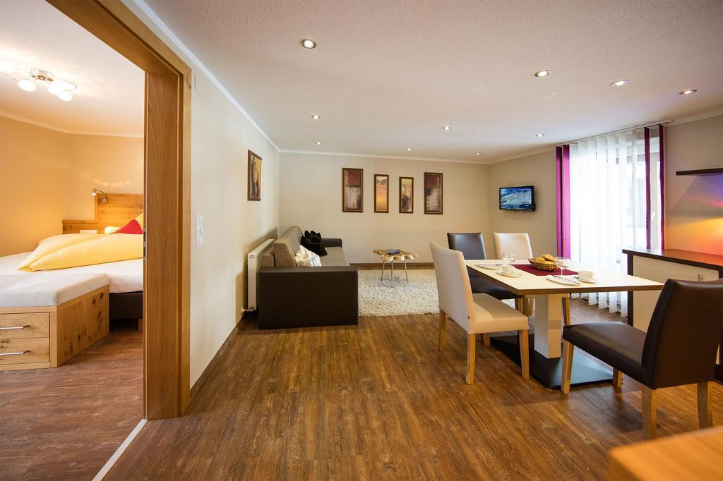 Haus Stefanie Hotel Sölden Kültér fotó